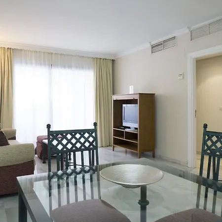 Club Jardines Del Puerto