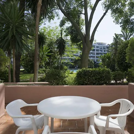 Apartment Club Jardines Del Puerto Marbella