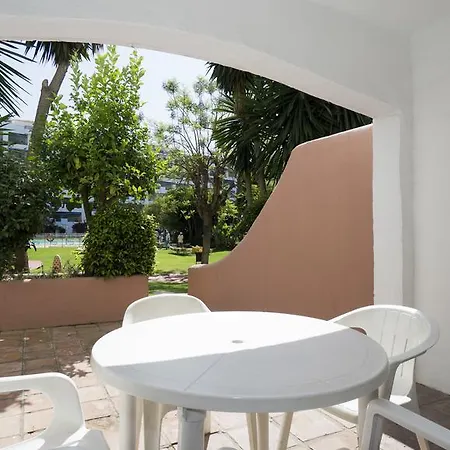 Club Jardines Del Puerto Marbella