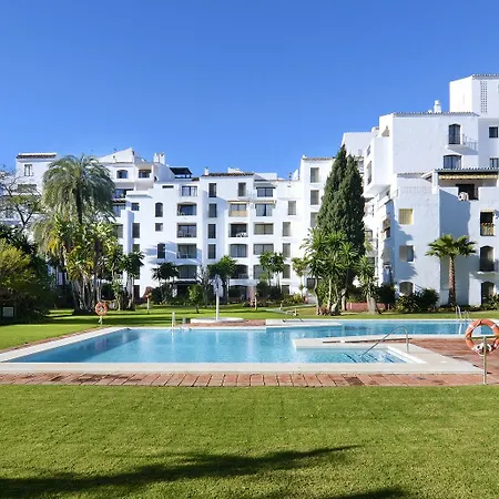 Club Jardines Del Puerto Apartment