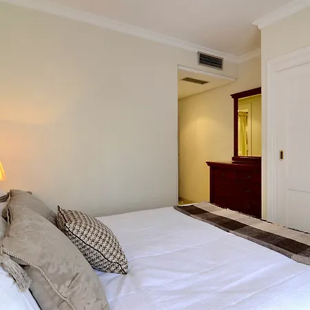 Apartment Club Jardines Del Puerto Marbella